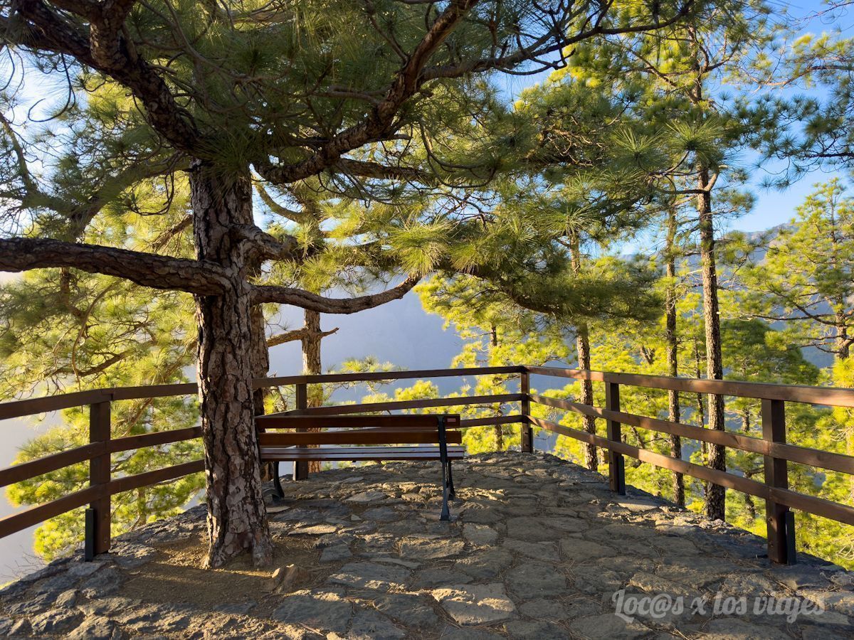 Loma de las Chozas en el mirador de la Cumbrecita en la Caldera de Taburiente