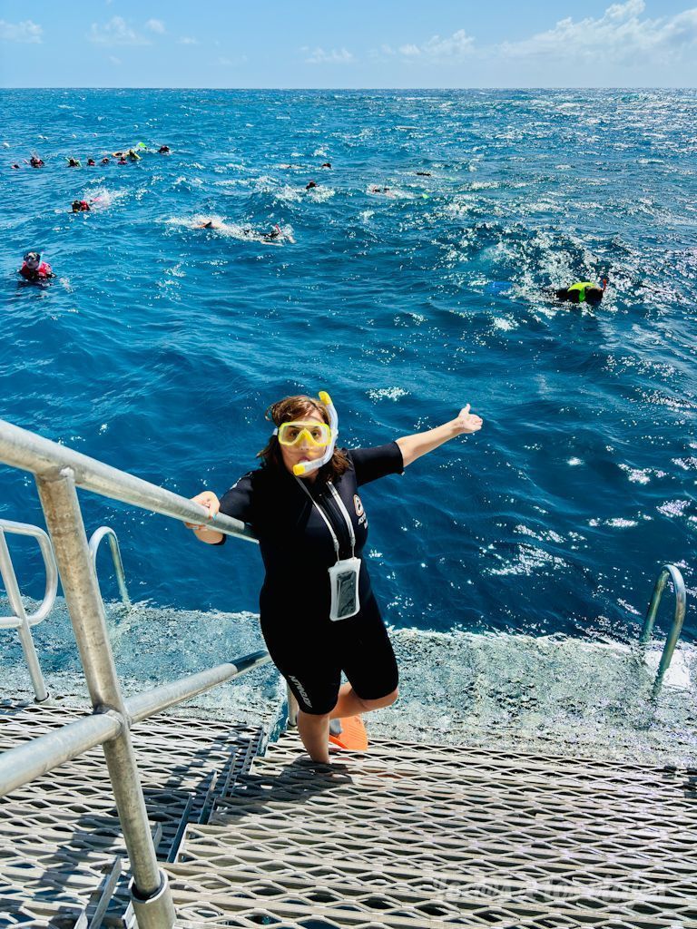 Lista para hacer esnórquel en la Gran Barrera de Coral