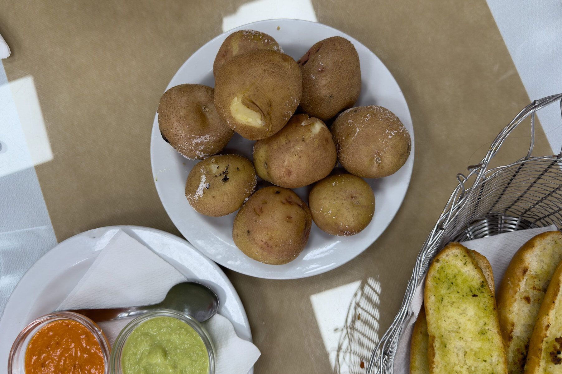 Papas arrugadas con mojo