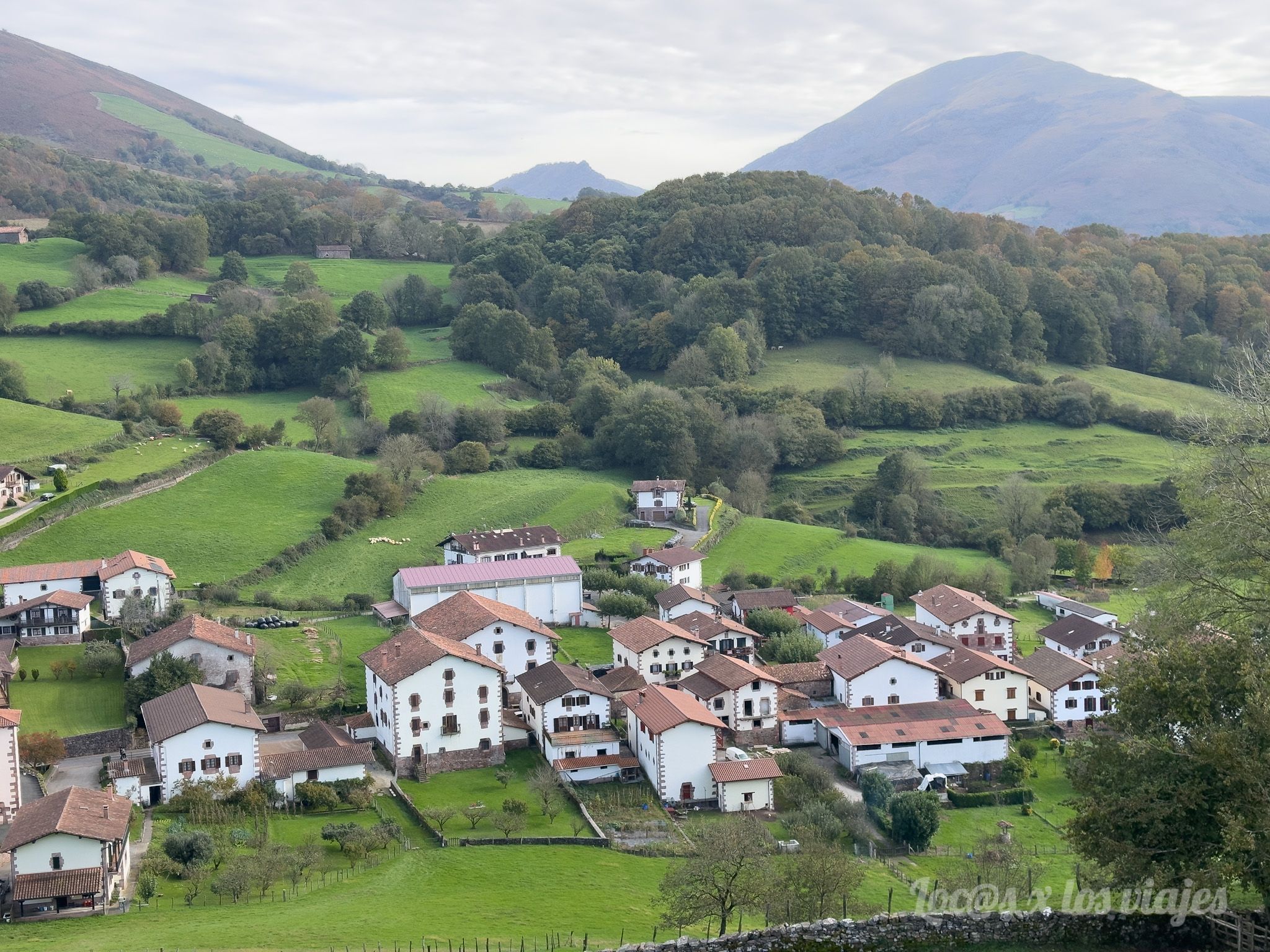Valle del Baztán: Vistas de Amaiur desde el Castillo