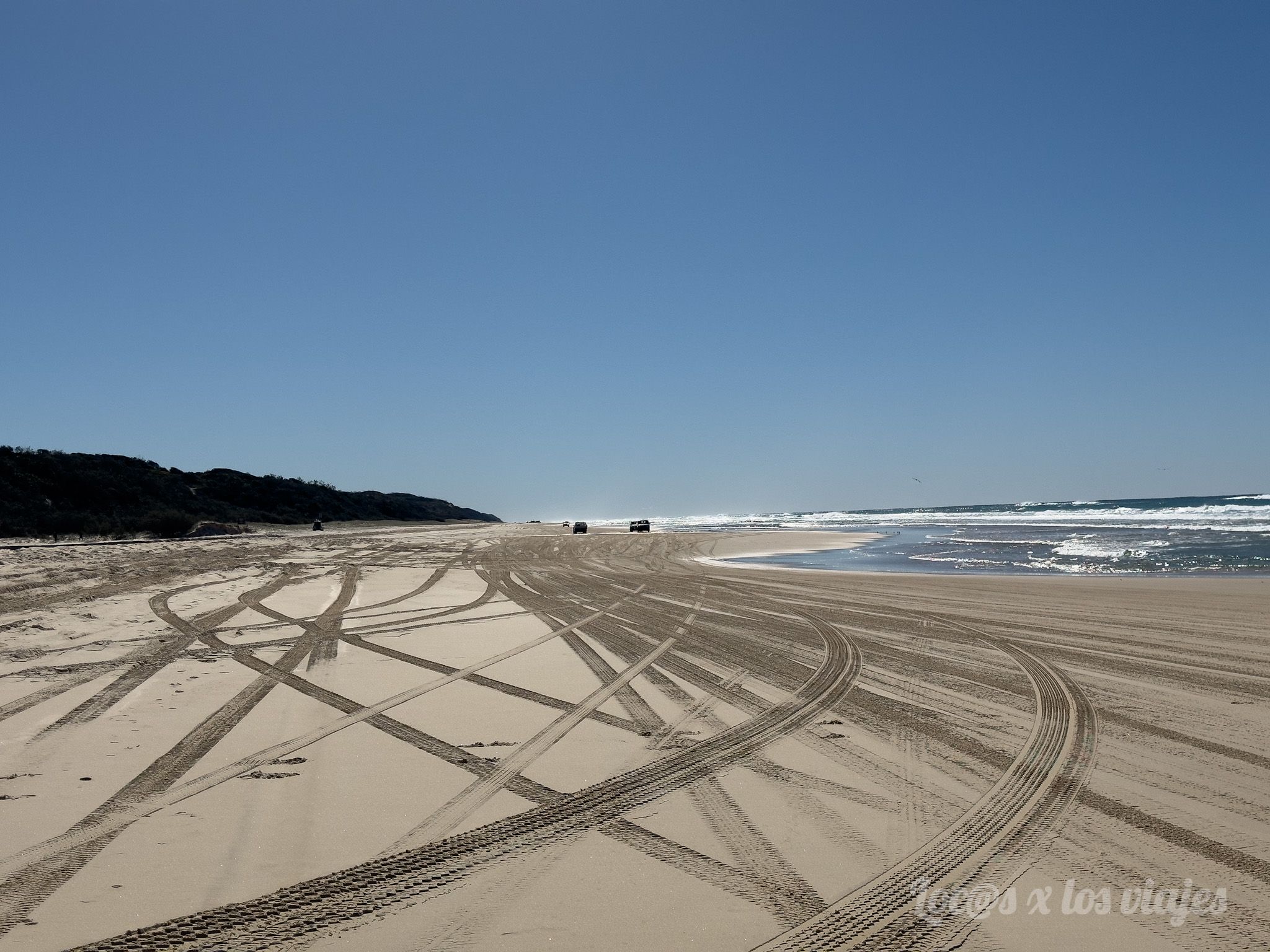 Fraser Island: 75 Miles Beach