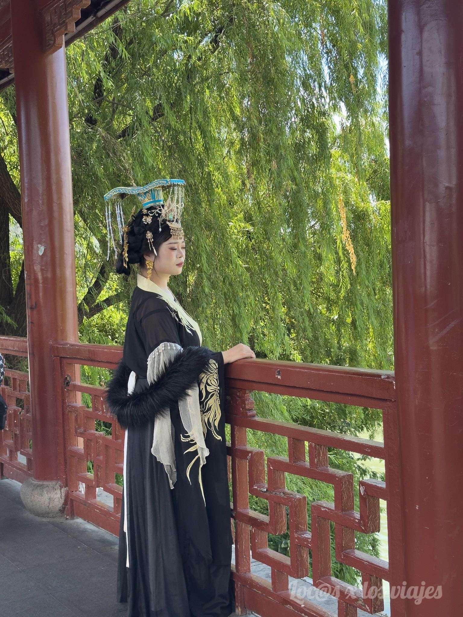 China con traje tradicional en Suzhou