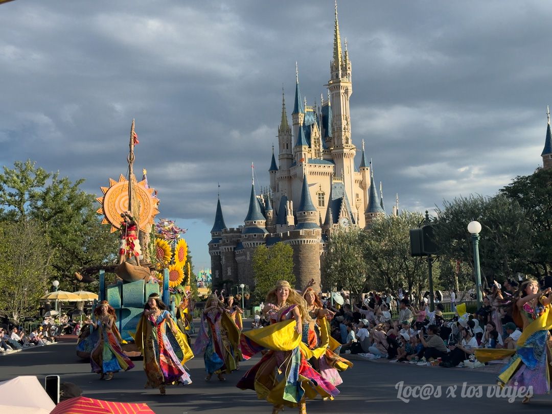 Desfile en Tokyo Disneyland